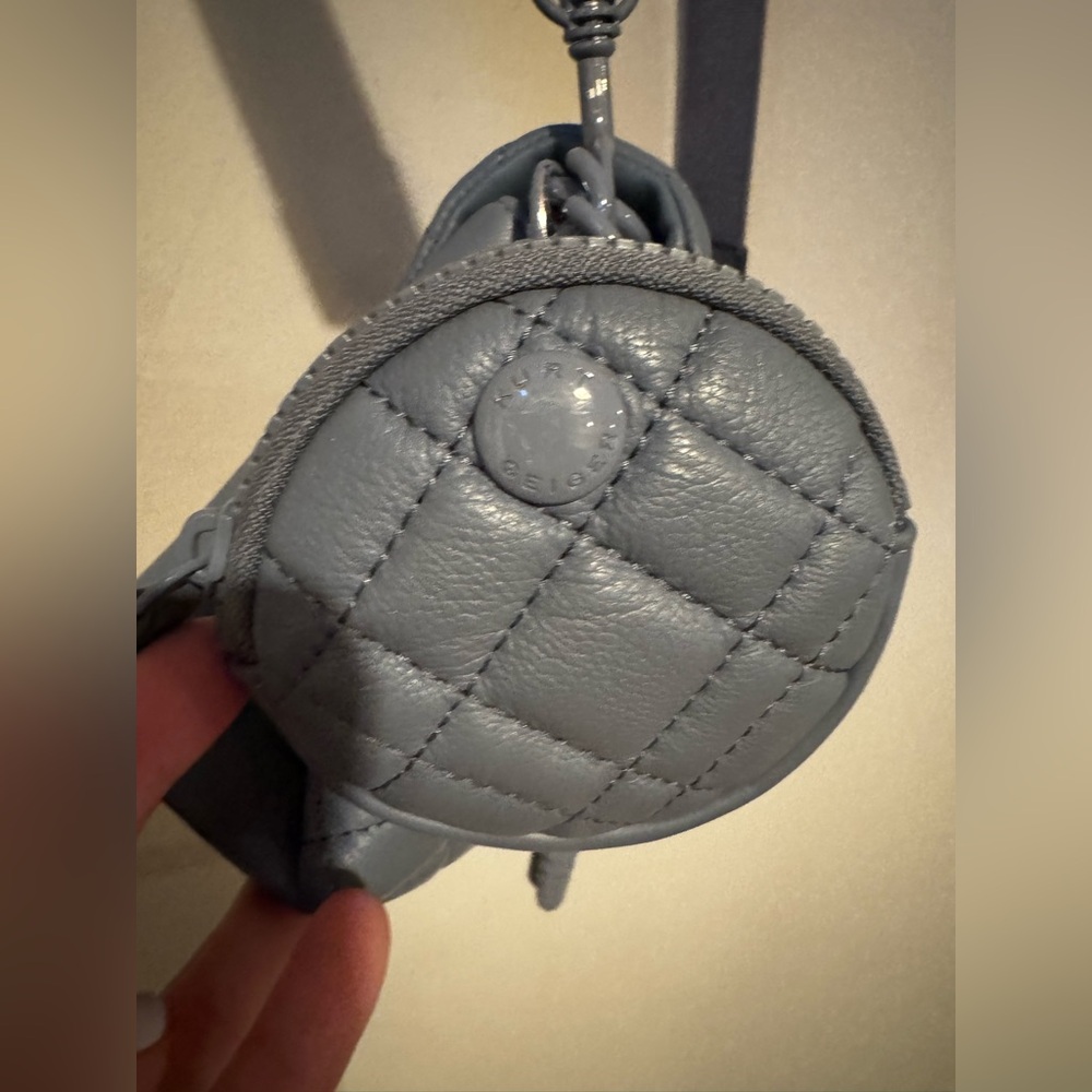Kurt Geiger London Crossbody Brixton Quilted Mini Drench Shoulder Bag grey - Picture 6 of 12